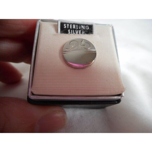 Vtg scroll Sterling silver Estate Find tie tack - Picture 1 of 5